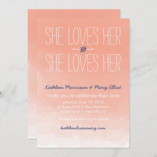 Ze houdt van haar lesbische bruiloft uitnodiging (Voorkant / Achterkant)