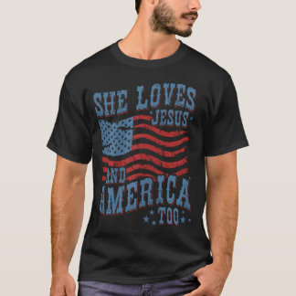 Ze Houdt Van Jezus En Amerika Te Veel Christelijke T-shirt