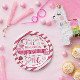 Ze is Cute, ze is lief en zo leuk schatje. Papieren Bordje