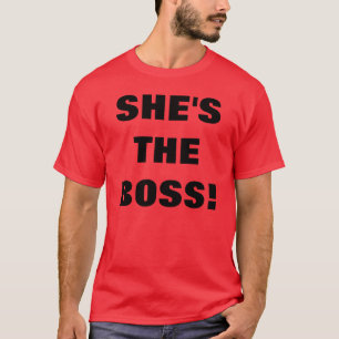 ZE IS DE BOSS. T-SHIRT