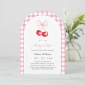 Ze is de kers op de top roze gingham Baby shower Kaart (Staand voorkant)