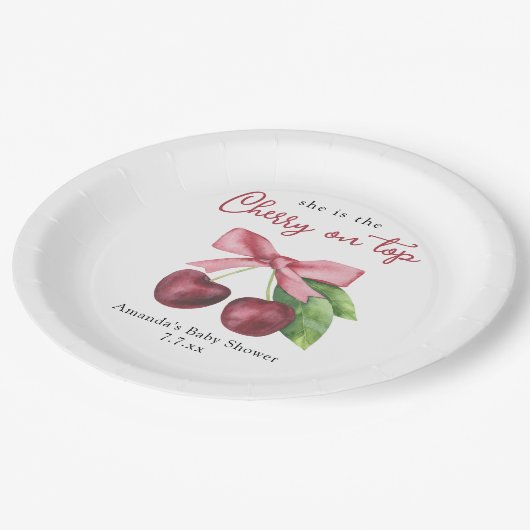 Ze is de kers op het bovenste baby shower papieren bordje (Gekanteld)