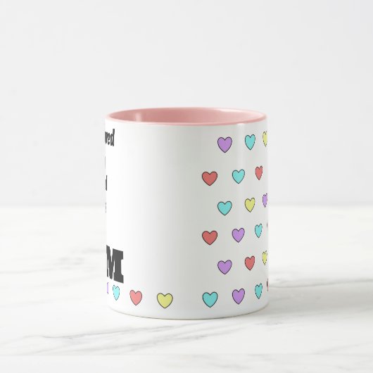 Ze is een geliefde moeder mok met een hart (Midden)