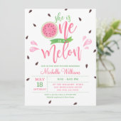 Ze is één in een Melon Baby shower Invitation Kaart (Staand voorkant)