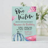 Ze is een in een Melon. Watermeloen met de naam Bi Kaart (Staand voorkant)