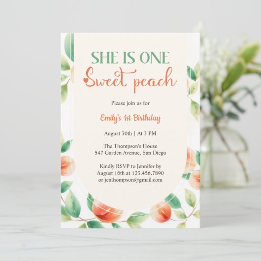 Ze is een lieve perzik eerste meisje verjaardag kaart (Staand voorkant)