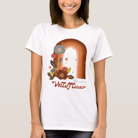 Ze is een Shirt van wilde bloemen, Inspirerend (Voorkant)