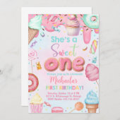 Ze is een Sweet One meisje 1e verjaardag uitnodigi Kaart (Voorkant / Achterkant)