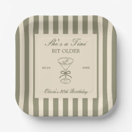 Ze is een tikkeltje ouder Coffee Martini Verjaarda Papieren Bordje