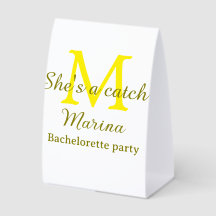 Ze is een vangst gele monogram vrijgezellenfeest n