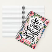 Ze is gekleed in een Christelijk vrouwentijdschrif Notitieboek (Binnen)