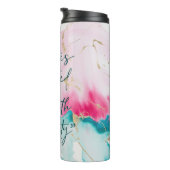 Ze is gekleed in kracht spreekwoord thermosbeker (Geroteerd rechts)