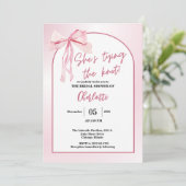 Ze is het binden van de Knot Arch Simple Bow Vrijg Kaart (Staand voorkant)