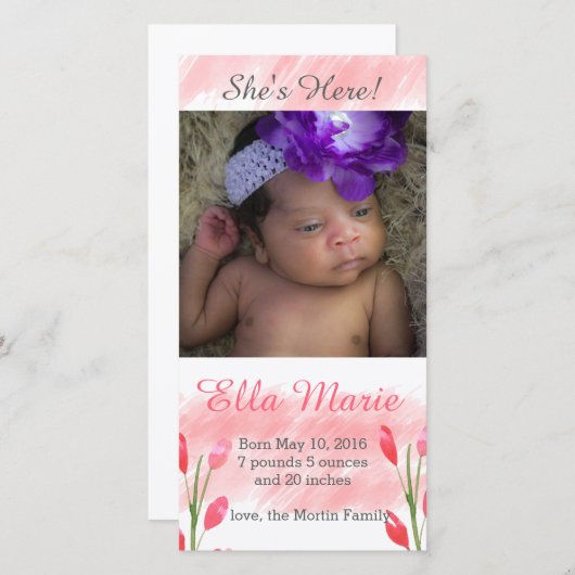 Ze is hier lente bloemen geboorte aankondiging (Voorkant / Achterkant)