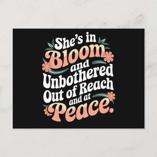 Ze is in bloei en ongestoord buiten bereik en briefkaart (Voorkant)