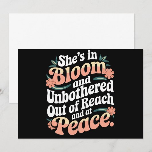 Ze is in bloei en ongestoord buiten bereik en kaart (Voorkant / Achterkant)