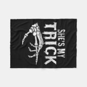 Ze is mijn truc Skeleton Paar Matching Halloween Fleece Deken (Voorkant (Horizontaal))