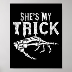 Ze is mijn truc Skeleton Paar Matching Halloween Poster