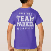 Ze is misschien klein, maar ze is Fierce-Paars T-shirt (Achterkant)