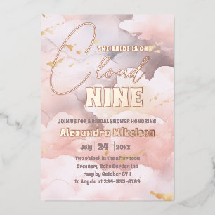 Ze is op cloud 9 Roos Gold Elegant Vrijgezellenfee Folie Uitnodiging