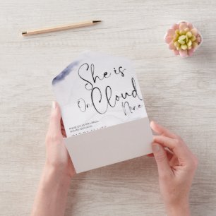 Ze is op cloud negen vrijgezellenfeest all in one uitnodiging