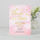 Ze is op Cloud Nine Dreamy Pink Vrijgezellenfeest Folie Uitnodiging (Staand Voorkant)
