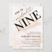 Ze is op Cloud Nine Heart Script Vrijgezellenfeest Kaart (Voorkant)