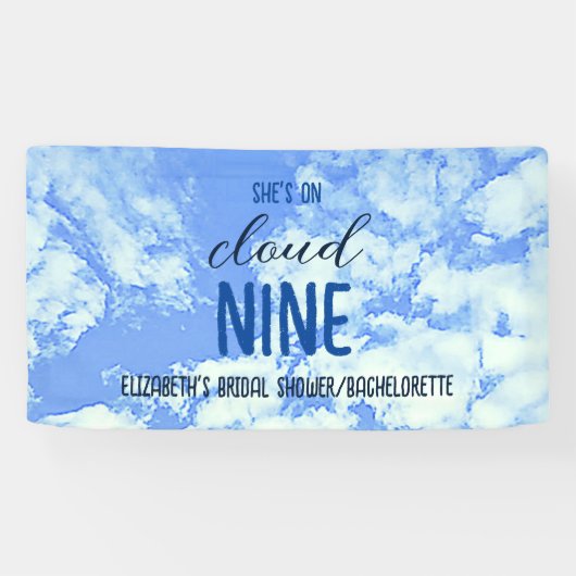 Ze is op de cloud negen! Vrijgezellenfeest/Bachelo Spandoek (Horizontaal)