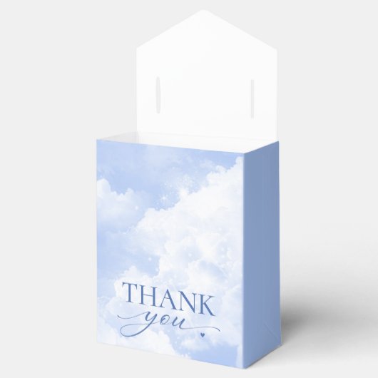 Ze is op de wolken Blauw Dank je Bedankdoosjes (Geopend)
