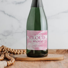 Ze is op roze wolk negen bruidsdouche sparkling wijnetiket