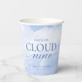 Ze is op wolk negen blauwe bruids douche papieren bekers (Achterkant)