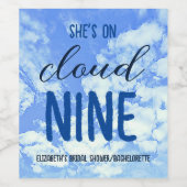 Ze is op wolk negen! Bruids douche/ Afscheidsfeest Wijn Etiket (Enkel label)