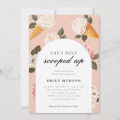 Ze is opgeslokt in de Bridal Shower-uitnodiging Kaart (Voorkant)