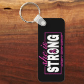 Ze is STERK... Borstkanker Sleutelhanger (Voorkant)