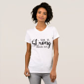 Ze is sterk - Proverbs 31:25 T-shirt (Voorkant volledig)