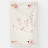 Ze is Tutu Schattig Roze Ballerina 2de Verjaardags Spandoek (Verticaal)