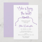 Ze is Tying the Knot Lila Fun Bow Vrijgezellenfees Kaart (Voorkant / Achterkant)