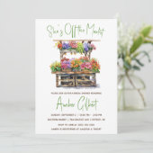 Ze is van de markt Bridal Shower uitnodiging (Staand voorkant)