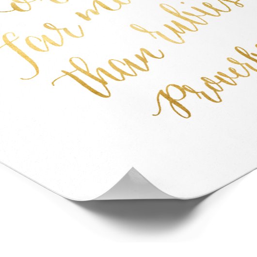 Ze is veel meer waard dan robijen. poster (Hoek)