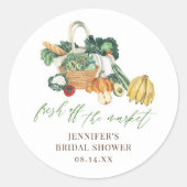 Ze is vers van de markt bruidsshower ronde sticker (Voorkant)