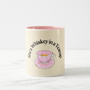 Ze is whisky in een theekopje Mok