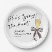 Ze knoopt de knoop door | Black Bow-Vrijgezellenfe Papieren Bordje (Voorkant)