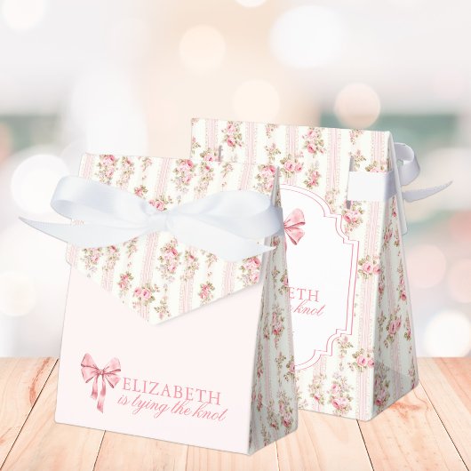 Ze Knoopt de Strik Coquette Bruidsborrel Bedankdoosjes