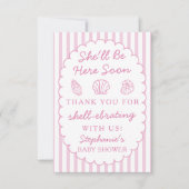 Ze komt hier gauw Roze Schelpen Baby Shower Bedankkaart (Voorkant)