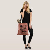Ze laat Sparkle Roos Tiger Print Tas (Op model)
