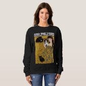 ZE LEEFDE NOG LANG EN GELUKKIG NA KATTENMOEDER T-S TRUI (Voorkant volledig)