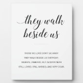 Ze lopen naast ons Memorial Poem Wedding Fotoplaat (Voorkant)
