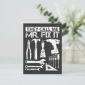 Ze noemen me Mr. Fix het grappige handyman vader v Briefkaart (Staand voorkant)