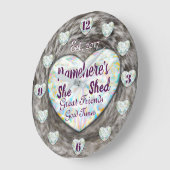 Ze schopte zich met diamanten en klokhuis. grote klok (Hoek)