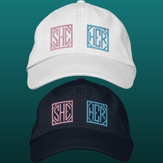 Ze spreekt haar gender geborduurd Pet uit